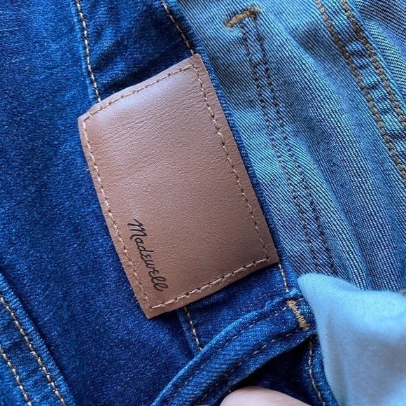 Madewell 9" Mid Rise Plus Size Skinny Jeans - Picture 5 of 11